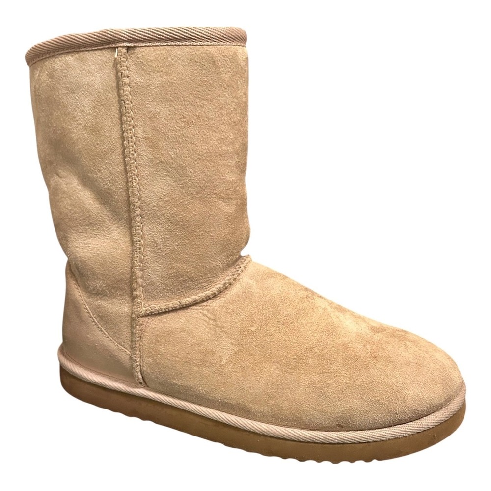 UGG Australia Classic Short Boots 5825 Womens 8 Sand Tan Beige Suede Sheepskin